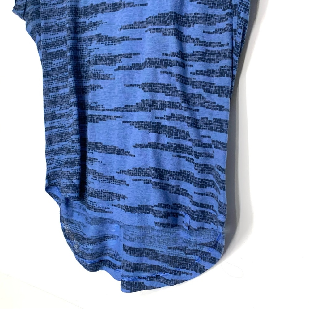 The North Face Kokomo Burnout Slub Short-Sleeve Top Size Small Lightweight - Picture 3 of 11